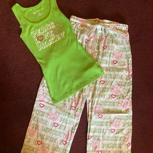 Walt Disney World Pajamas XS